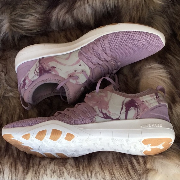 NWT Women Nike Free TR 7 Plum Fog - Picture 5 of 7